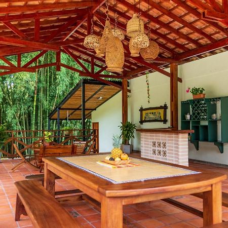 Agradable Cabana Cafetera Con Jacuzzi A 12 Min Del Centro De Pereira Exteriér fotografie